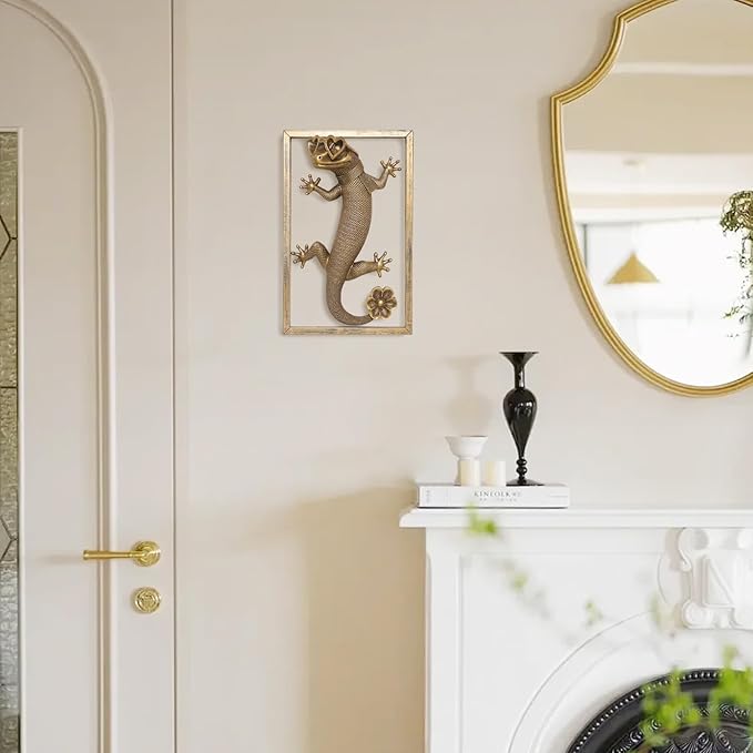 Newinhome Animal Heads Wall Decor (Includes Metal Frame) Resin Animals Sculptures Head Wall Hanging Decoration Gold vintage Wall Sculpture for Living Room Bedroom Office(Lizard)