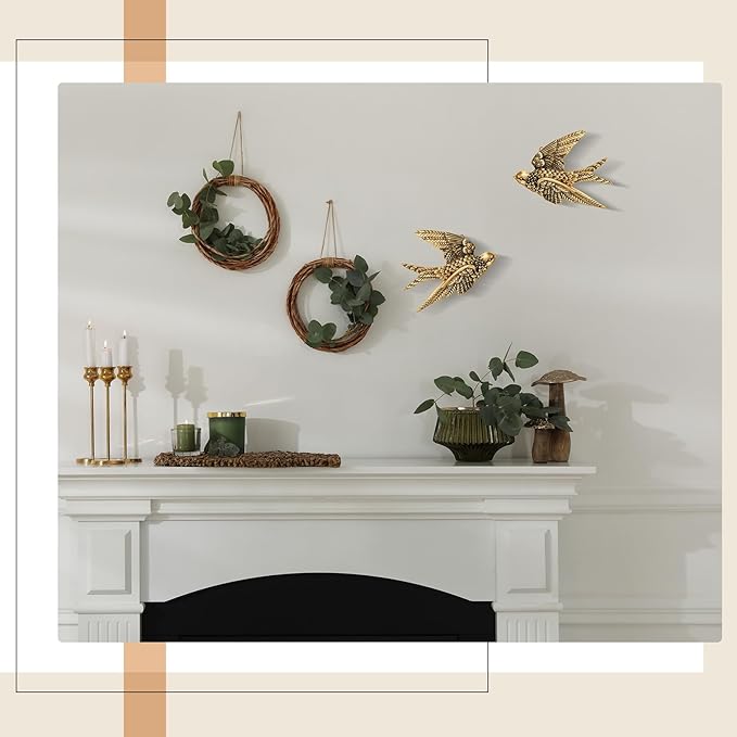 2 Pcs Vintage Bird Wall Sculpture Decor Art 4.7 Inch Antique 3D Sculpted Hanging Bird Resin Wall Art Golden Brass Rustic Floating Ornament for Living Room Garden Indoor Outdoor, Gift for Christmas