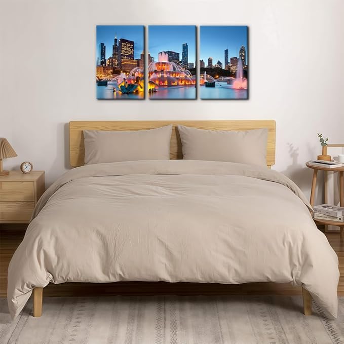 Pacimo Buckingham Fountain Canvas Wall Art Grant Park Skyline Painting Picture Wall Decor Chicago Cityscape Gallery Wrapped Posters Prints Modern Artwork for Living Room Bedroom - 16"x24"x3 Panels