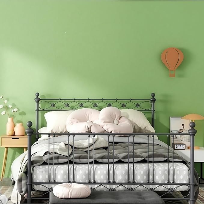 17.51inx118in Green Wallpaper Peel and Stick Wallpaper Removable Self Adhesive Modern Green Contact Paper for Cabinets Bedroom Bathroom Vinyl Wrap Matte Textured Waterproof Wall Paper DIY Decorative