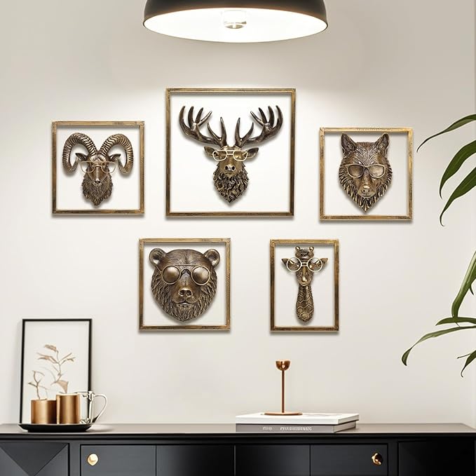 JJALIGHTS Animal Heads Wall Decor Resin Animals Sculptures Head Wall Hanging Decoration Imitation Copper vintage Wall Sculpture for Living Room Bedroom Office(Giraffe,Includes Metal Frame)