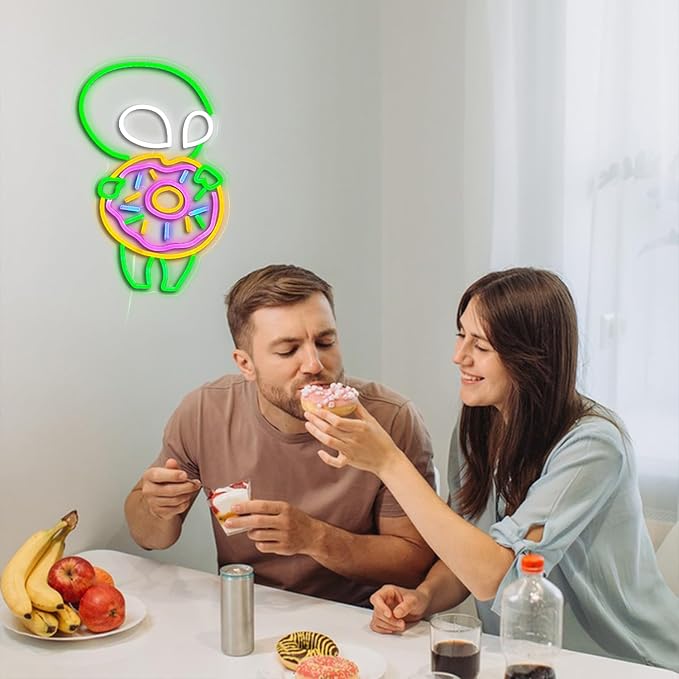 Alien Donuts Neon Sign Green Alien Neon Light for Wall Decor Donuts Led Lights Up Sign for Bedroom Dessert Shop Bakery Party Decoration Gift Fast Food Shop Cool Light Sign 16.5 * 11.4 IN