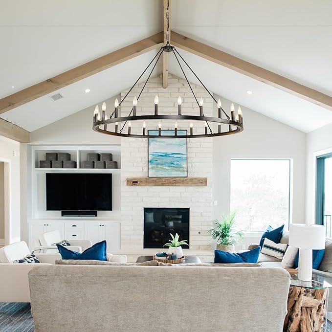 24 - Light Wagon Wheel Chandelier - N/A Black&Gold