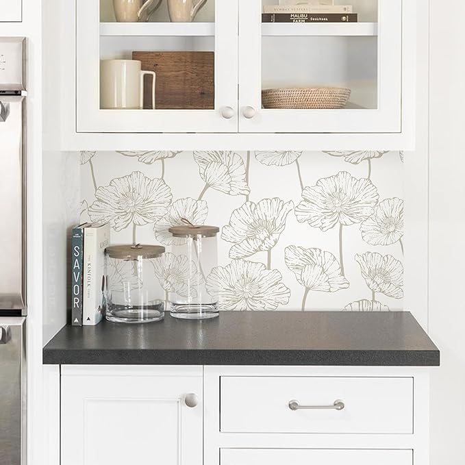 Orainege Peel and Stick Wallpaper Beige and White Floral Wallpaper 17.3inx196.8in Self Adhesive Contact Paper Removable Decorative Wall Paper for Bedroom Bathroom Cabinets Decor Vinyl