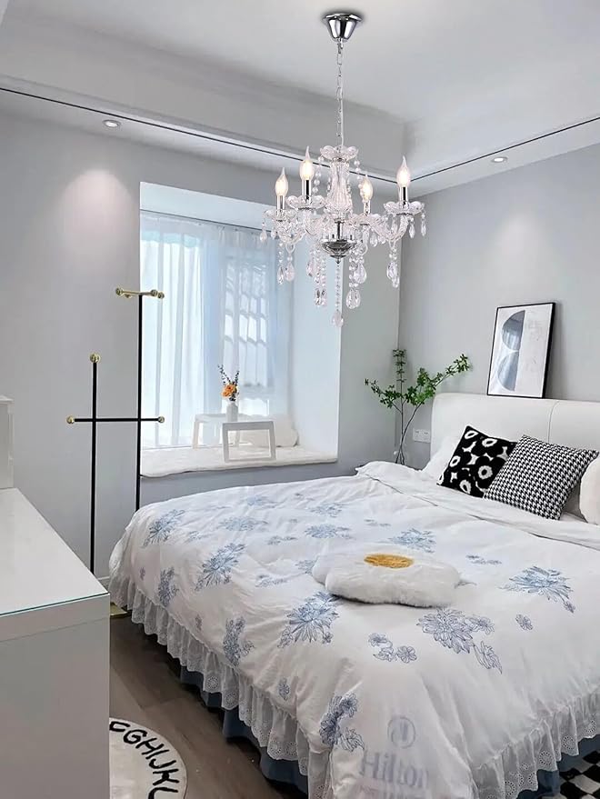 MALOSA Clear Crystal Chandeliers,Vintage Small Chandelier,Glass Mini Chandelier for Bedroom,Living Room,Dining Room,Closet,Wedding Decoration
