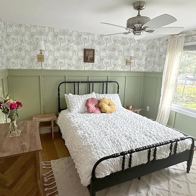 Orainege Floral Peel and Stick Wallpaper Boho Contact Paper Green and White Wallpaper Self Adhesive Removable Decorative Wall Paper 17.3inx393.7in